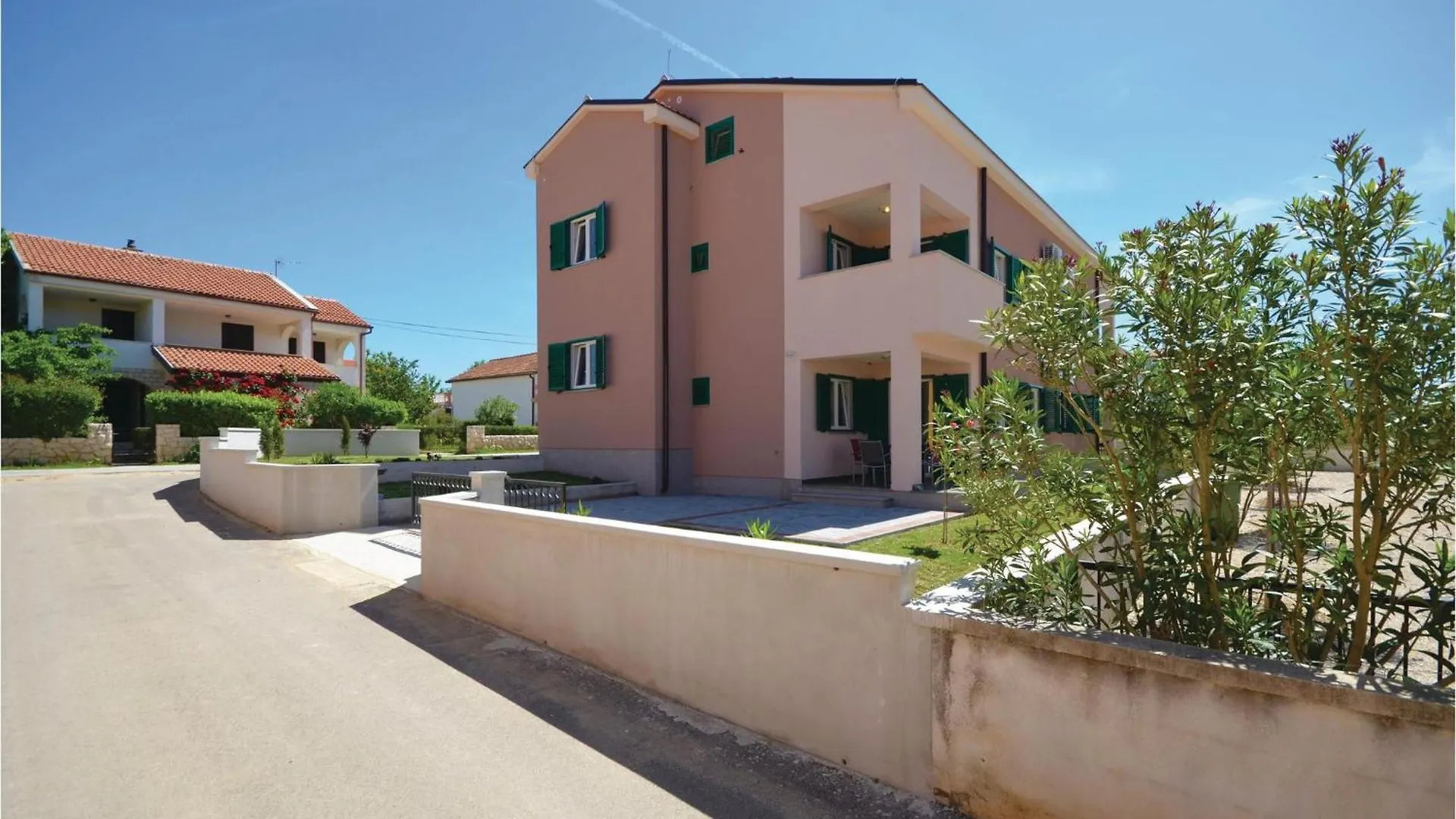 2 Bedroom Gorgeous Apartment In Privlaka Nin Croatia